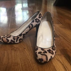 Max Studio leopard print pumps for women